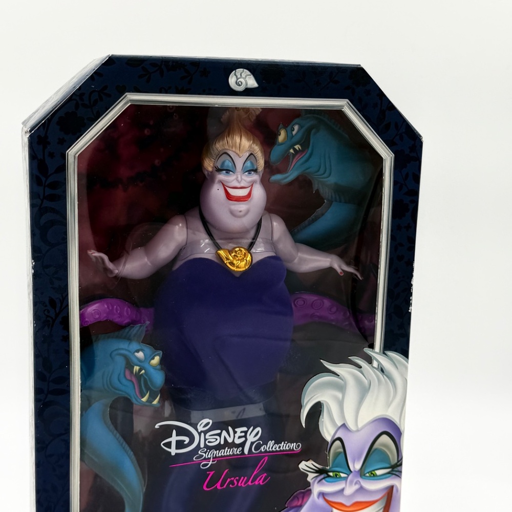Ursula - Picture 3 of 8